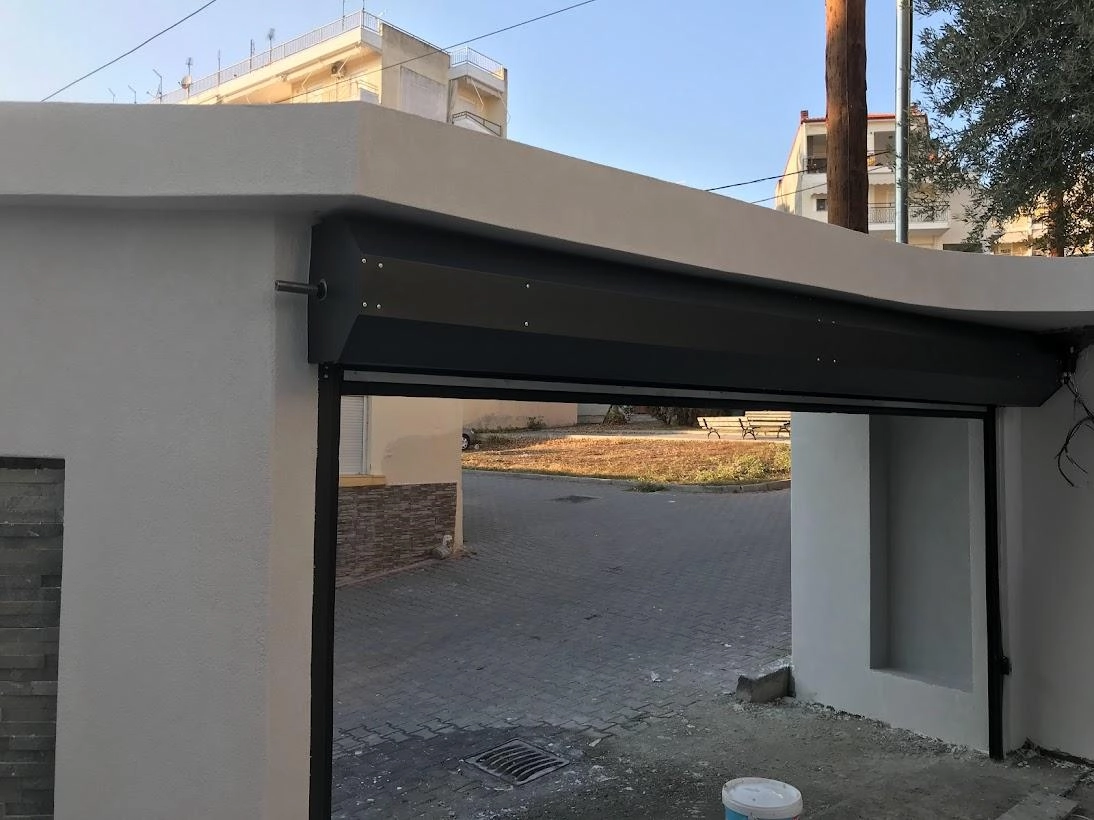 Custom Entrance - Giannitsa, Pella